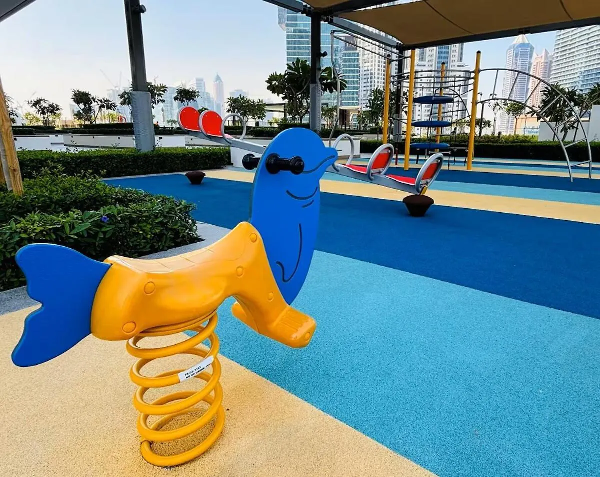 Modern High Rise 2Br Apartment With Burj Khalifa Views, Steps From Dubai Opera And Near Dubai Mall
