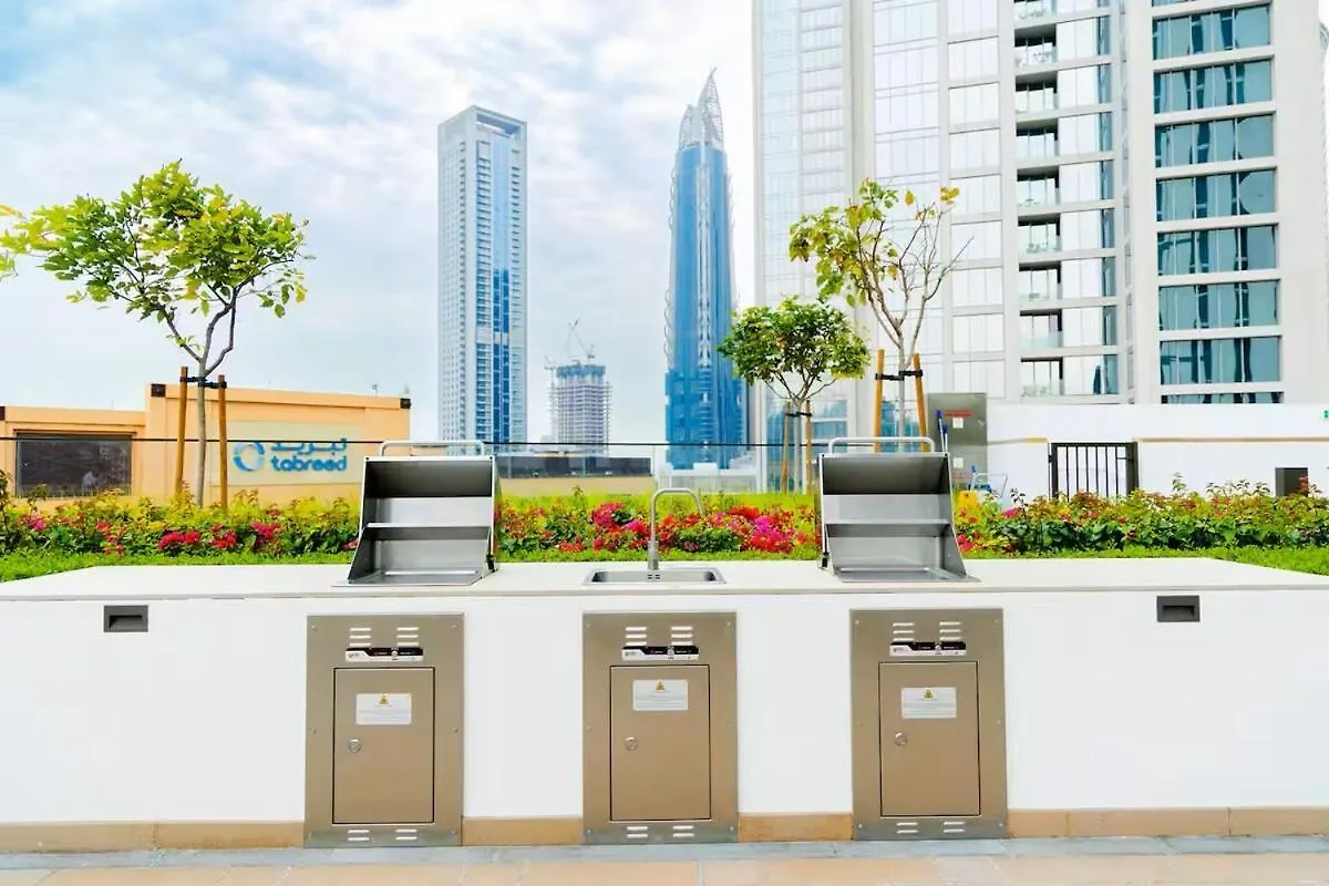 Modern High Rise 2Br Apartment With Burj Khalifa Views, Steps From Dubai Opera And Near Dubai Mall