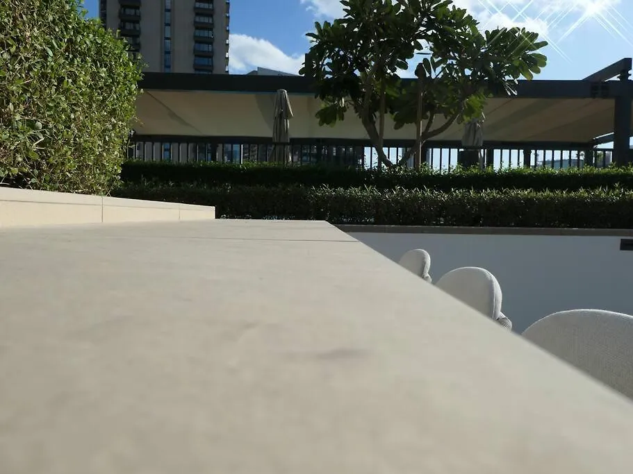 Modern High Rise 2Br Apartment With Burj Khalifa Views, Steps From Dubai Opera And Near Dubai Mall
