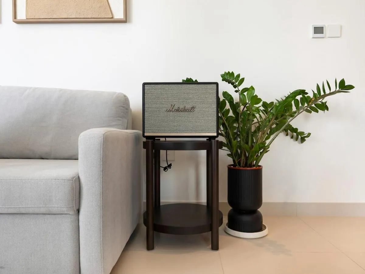 Modern High Rise 2Br Apartment With Burj Khalifa Views, Steps From Dubai Opera And Near Dubai Mall