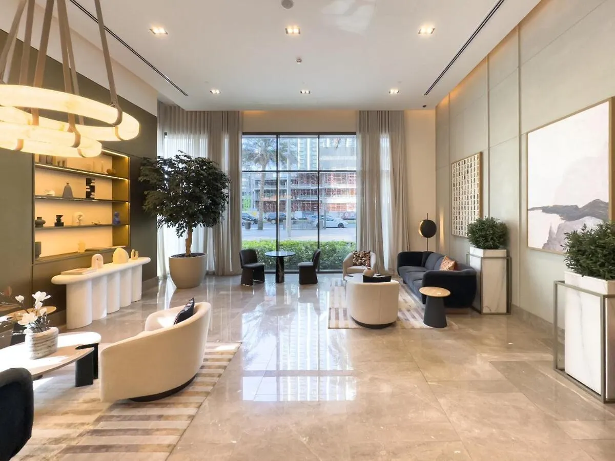 Modern High Rise 2Br Apartment With Burj Khalifa Views, Steps From Dubai Opera And Near Dubai Mall