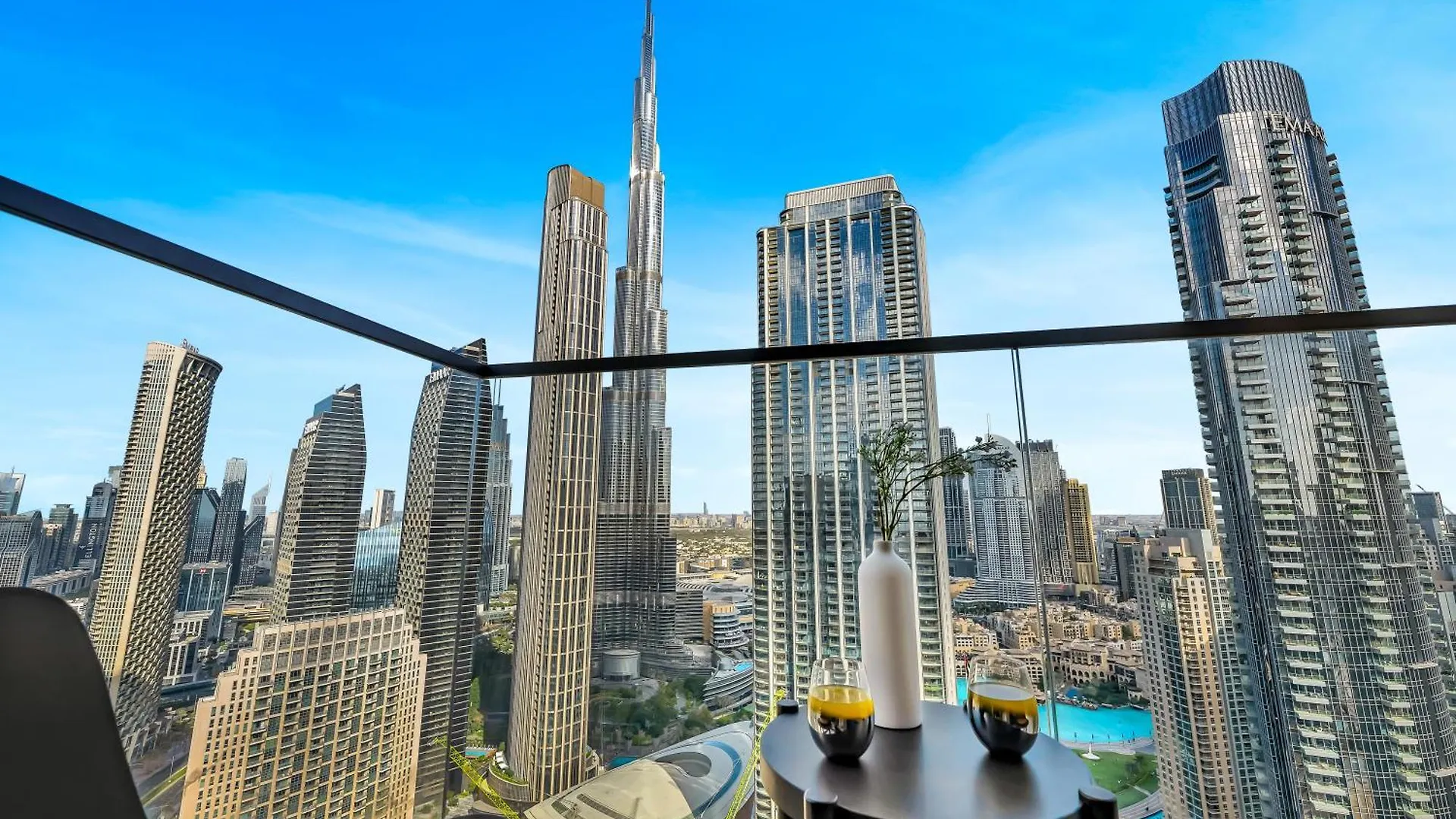 Modern High Rise 2Br Apartment With Burj Khalifa Views, Steps From Dubai Opera And Near Dubai Mall contacts