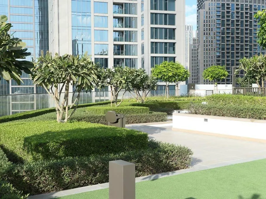 Modern High Rise 2Br Apartment With Burj Khalifa Views, Steps From Dubai Opera And Near Dubai Mall