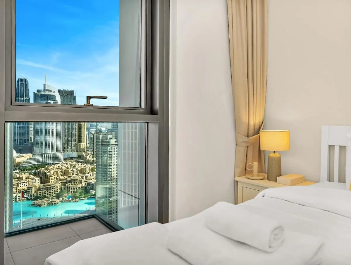 Modern High Rise 2Br Apartment With Burj Khalifa Views, Steps From Dubai Opera And Near Dubai Mall 0*,  United Arab Emirates
