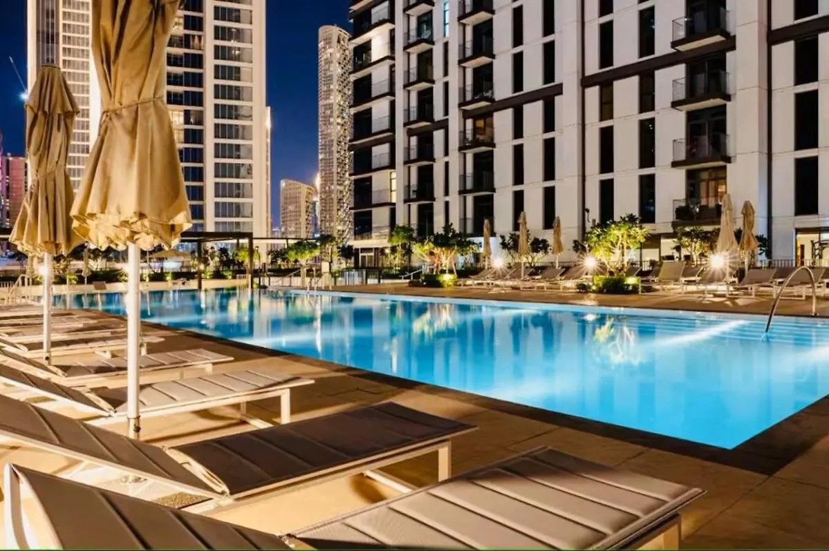 Modern High Rise 2Br Apartment With Burj Khalifa Views, Steps From Dubai Opera And Near Dubai Mall
