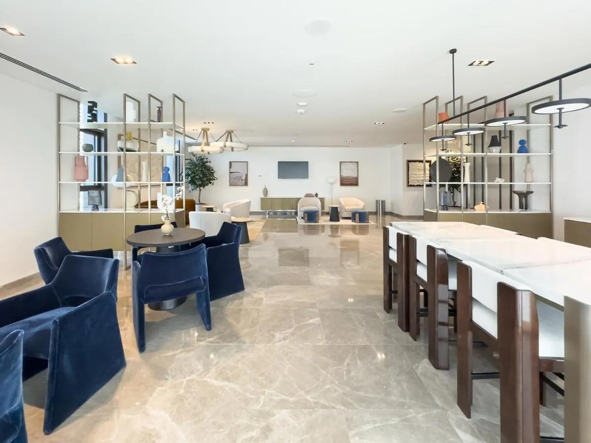 Modern High Rise 2Br Apartment With Burj Khalifa Views, Steps From Dubai Opera And Near Dubai Mall 0*,  United Arab Emirates