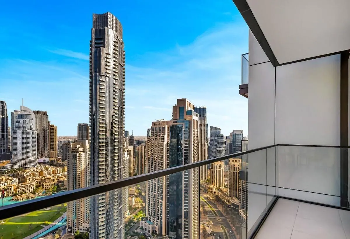 Modern High Rise 2Br Apartment With Burj Khalifa Views, Steps From Dubai Opera And Near Dubai Mall 0*,  United Arab Emirates